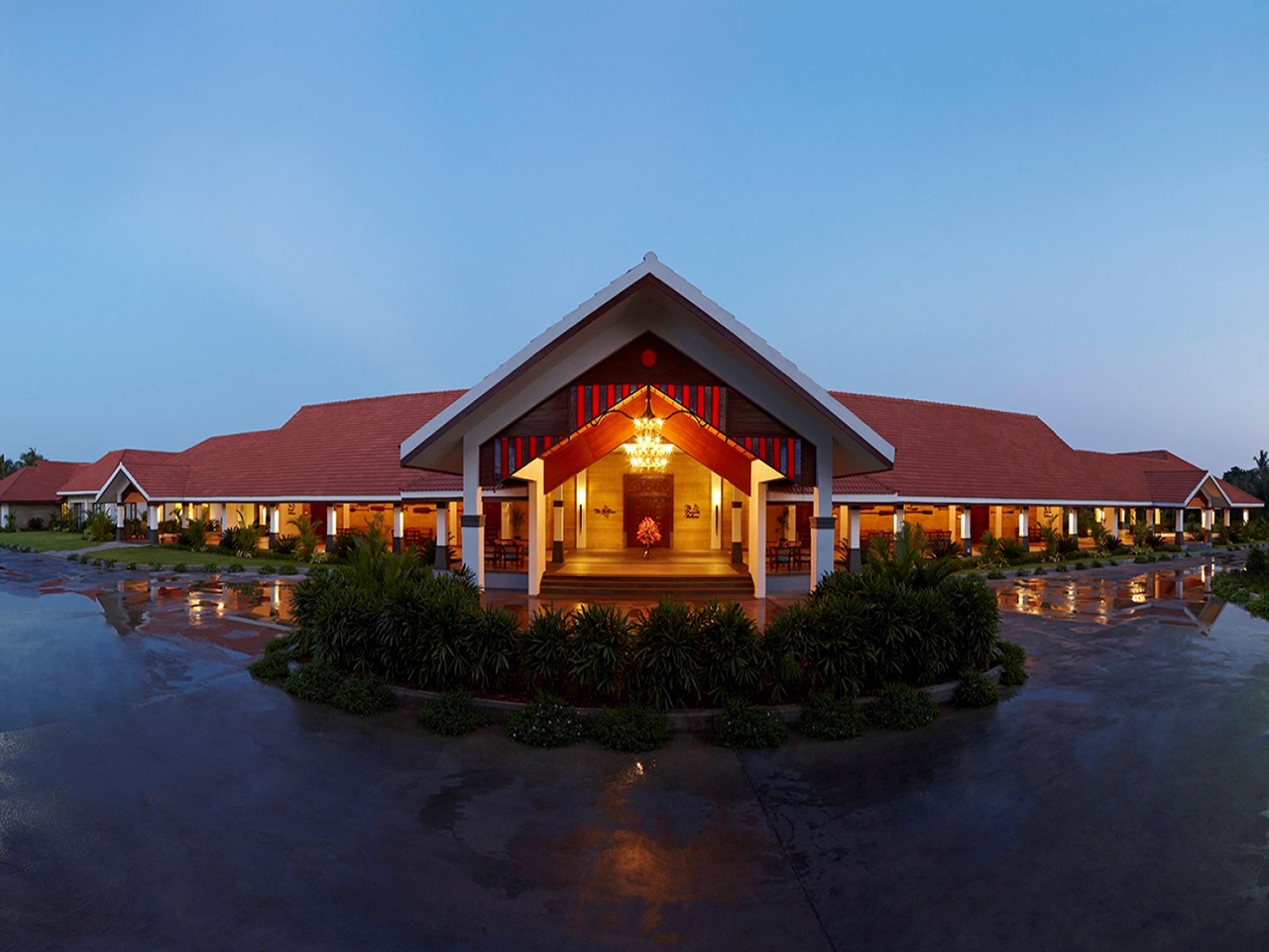 Radisson Blu Resort Temple Bay Mamallapuram ภายนอก รูปภาพ The Leela Palace, Udaipur